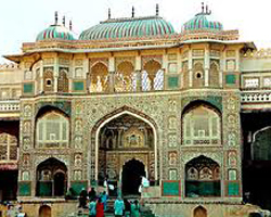 PALACES OF INDIA WITH TIGER TOUR
